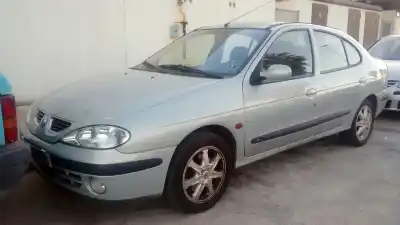 Здавання транспортного засобу renault megane i fase 2 classic (la..) k4m року 2001 потужний k4m