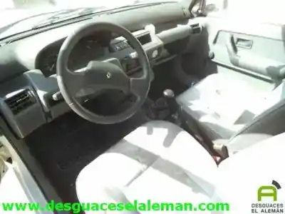 Здавання транспортного засобу renault clio i fase i+ii (b/c57) g-c1e року 1992 потужний c1e