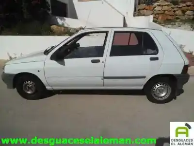 Здавання транспортного засобу renault clio i fase i+ii (b/c57) g-c1e року 1992 потужний c1e