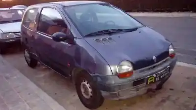 Veículo de Sucata RENAULT TWINGO I (C06_) 1.2 (C063, C064) do ano 1995 alimentado C3G