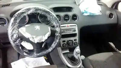 Veículo de Sucata peugeot                                            308                                                                                                                                                                                                                                                        5fw                                                                                                                                                                                                                                                        do ano 2008 alimentado 5fw