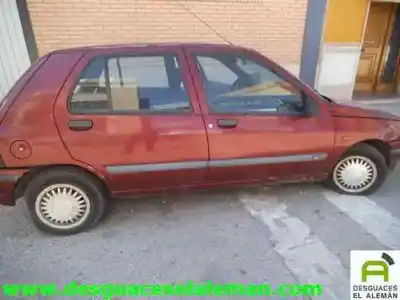 Здавання транспортного засобу renault clio i fase i+ii (b/c57) d/f8q року 1995 потужний f8q