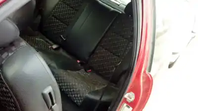 Здавання транспортного засобу mg rover mg zr 105 року 2005 потужний 14k4f