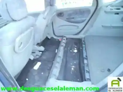 Sloopvoertuig renault scenic rx4 (ja0) f9q van het jaar 2000 aangedreven f9q