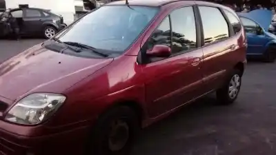 Здавання транспортного засобу renault scenic (ja..) f9q року 2002 потужний f9q
