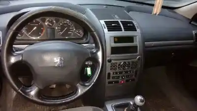 Hurda Aracı peugeot 407 sw rhrdw10bted4 yılın 2004 güçlü rhrdw10bted4