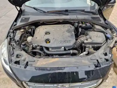 Hurda Aracı volvo s60 ii (134) drive / d2 yılın 2011 güçlü d4162t