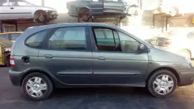 Scrapping Vehicle renault scenic (ja..) f9q of the year 2002 powered f9q