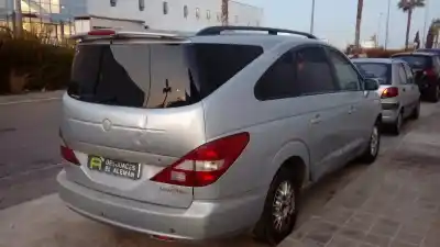 Здавання транспортного засобу ssangyong rodius d/d27dt року 2005 потужний d27dt