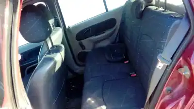 Здавання транспортного засобу renault clio ii fase ii (b/cb0) k9k a7 року 2003 потужний k9k