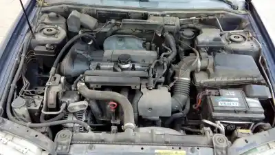 Veículo de Sucata volvo s40 i (644) 1.6 do ano 2002 alimentado b4164s2