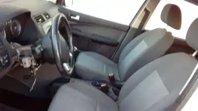 Scrapping Vehicle ford focus c-max (cap) d-g8da of the year 2004 powered g8da