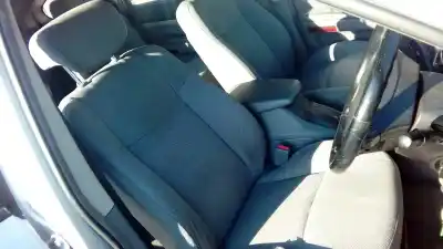 Veículo de Sucata ssangyong rodius d/d27dt do ano 2007 alimentado d27dt