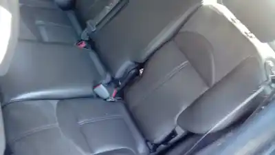 Здавання транспортного засобу chrysler pt cruiser (pt_) 2.0 року 2000 потужний ecc