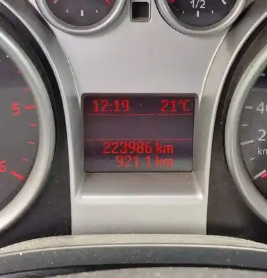 Здавання транспортного засобу ford focus c-max (cap) g8db року 2010 потужний g8db