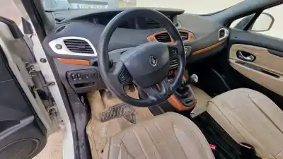 Здавання транспортного засобу renault scenic iii (jz) k9kg8 року 2009 потужний k9kg8