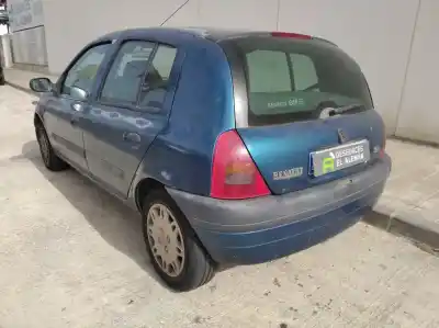 Scrapping Vehicle renault clio ii fase i (b/cb0) d-f8q of the year 2000 powered f8q