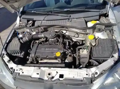 Здавання транспортного засобу opel corsa c g-z12xe року 2001 потужний z12xe