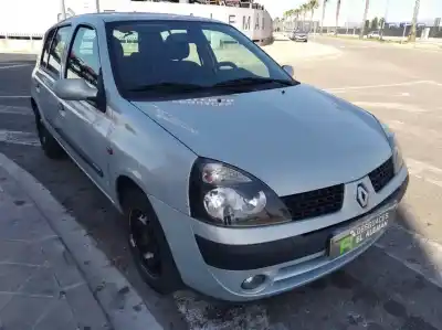 Здавання транспортного засобу renault clio ii fase ii (b/cb0) d4f року 2002 потужний d4f b7