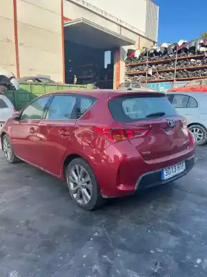 Scrapping Vehicle toyota auris (e18) 2zr of the year 2013 powered 2zr