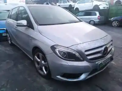 Vehículo de desguace mercedes                                           clase b (w246)                                                                                                                                                                                                                                             om651901                                                                                                                                                                                                                                                   del año 2012 con motor om651901