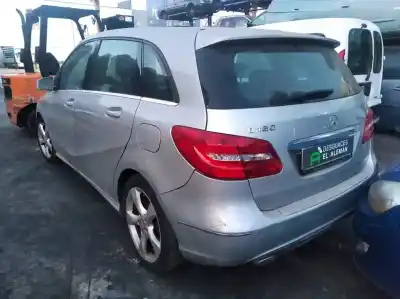 Vehículo de desguace mercedes                                           clase b (w246)                                                                                                                                                                                                                                             om651901                                                                                                                                                                                                                                                   del año 2012 con motor om651901