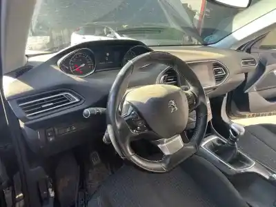 Vehículo de desguace peugeot                                            308                                                                                                                                                                                                                                                        hn05                                                                                                                                                                                                                                                       del año 2019 con motor hn05