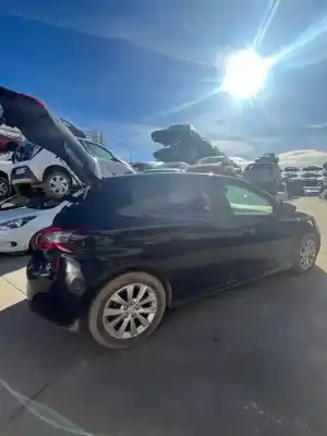 Vehículo de desguace peugeot                                            308                                                                                                                                                                                                                                                        hn05                                                                                                                                                                                                                                                       del año 2019 con motor hn05