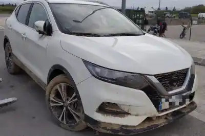 Здавання транспортного засобу NISSAN QASHQAI II (J11E) 1461 cc 110 CV року 2019 потужний 