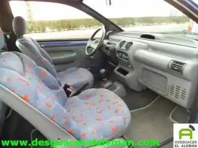 Veicolo di demolizione renault twingo i (c06_) 1.2 (c063, c064) dell'anno 1994 alimentato c3g