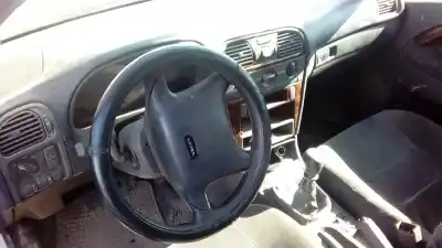 Здавання транспортного засобу volvo s40 i (644) 1.9 td року 1997 потужний d4192t