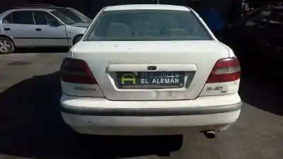 Здавання транспортного засобу volvo s40 i (644) 1.9 td року 1997 потужний d4192t
