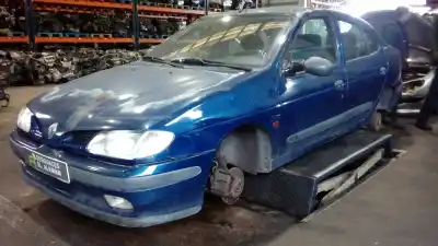 Scrapping Vehicle RENAULT MEGANE I CLASSIC (LA0)  of the year 1998 powered K7M