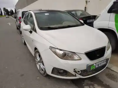 Veículo de Sucata SEAT IBIZA IV SC (6J1, 6P5)  do ano 2010 alimentado BTS