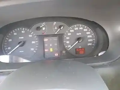 Veículo de Sucata renault scenic (ja..) f9q do ano 2001 alimentado f9q