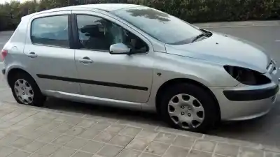 Veículo de Sucata peugeot 307 (s1) nfutu5jp4 do ano 2001 alimentado nfu(tu5jp4)