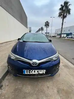 Scrapping Vehicle toyota auris (e18) 2zr of the year 2019 powered 2zr