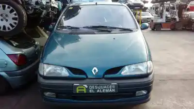 Verschrottungsfahrzeug RENAULT MEGANE I SCENIC (JA0)  des Jahres 1999 angetrieben F9Q