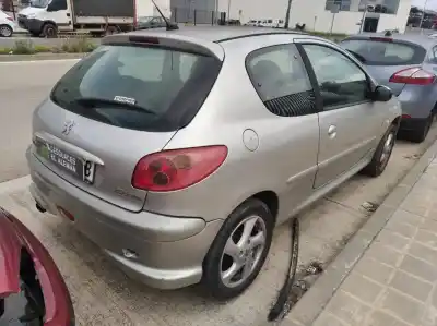 Здавання транспортного засобу peugeot 206 2.0 hdi-rhy року 2004 потужний rhy