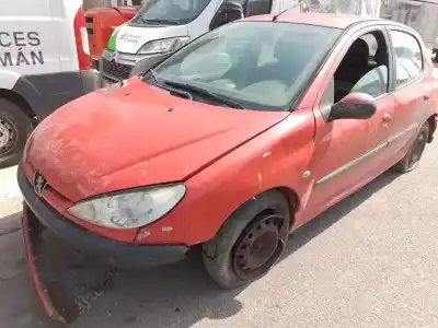 Sloopvoertuig PEUGEOT 206 SW  van het jaar 2004 aangedreven 8HZ