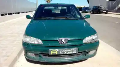 Sloopvoertuig PEUGEOT 306 3/5 PT. / 4 PT. (S2)  van het jaar 1999 aangedreven WJZDW8