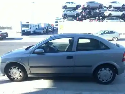Здавання транспортного засобу opel astra g berlina g-z16xe року 2002 потужний z16xe