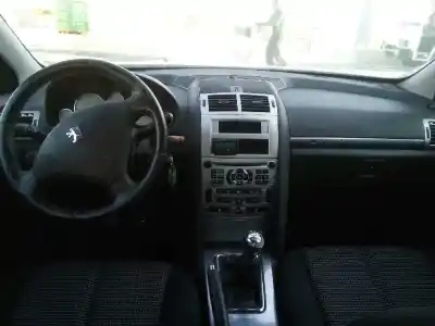 Здавання транспортного засобу peugeot 407 sw rhrdw10bted4 року 2007 потужний rhrdw10bted4