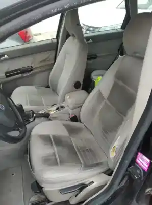 Vehicul casat volvo v50 familiar b4184s11 al anului 2006 alimentat b4184s11