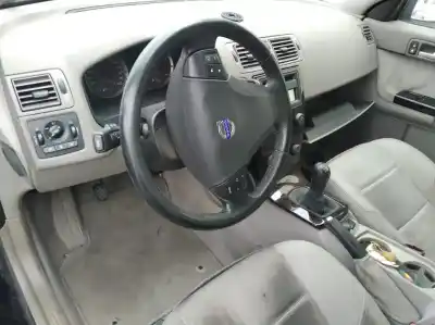 Vehicul casat volvo v50 familiar b4184s11 al anului 2006 alimentat b4184s11