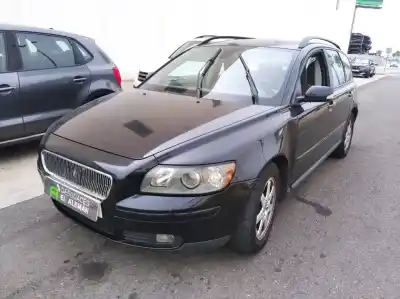 Vehicul casat volvo v50 familiar b4184s11 al anului 2006 alimentat b4184s11