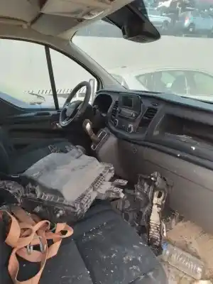 Veicolo di demolizione ford transit custom furgón (ttf) ymf6 dell'anno 2018 alimentato ymf6