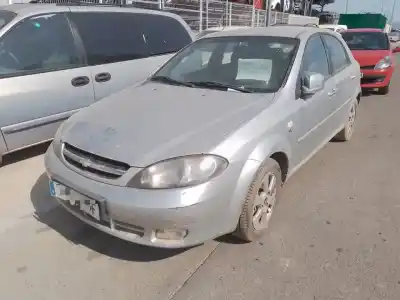 Véhicule à la ferraille CHEVROLET LACETTI  de l'année 2010 alimenté Z20S