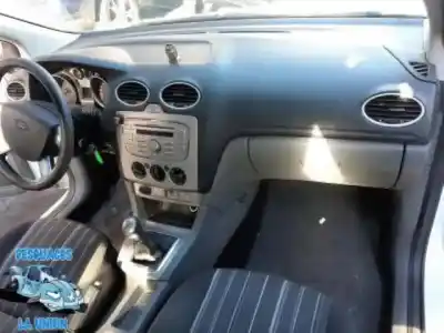 Veicolo di demolizione ford focus lim. (cb4) titanium dell'anno 2008 alimentato kkda