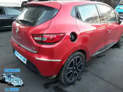 Sloopvoertuig renault clio iv limited van het jaar 2013 aangedreven h4ba4